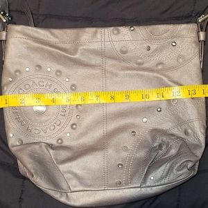 Coach Leather Purse! Lightly used!